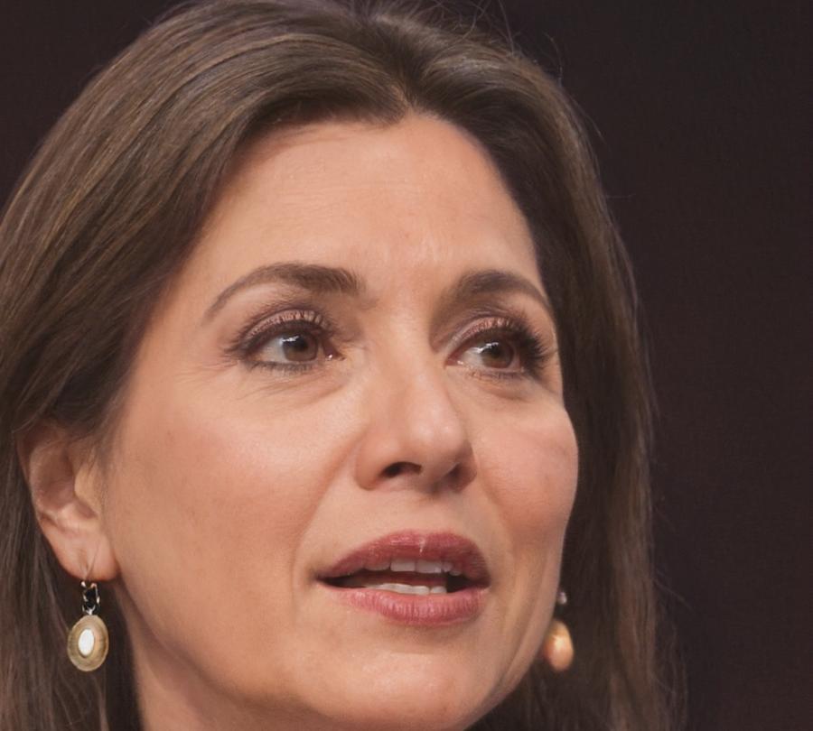 María Elena Rodríguez, Directora Financiera