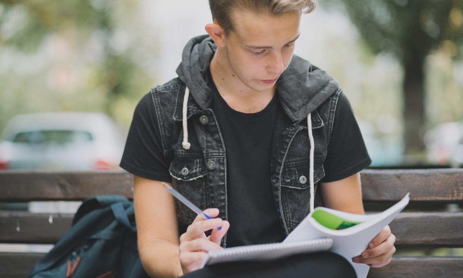 Reconocimientos y certificaciones de Pyroxindara en el sector financiero